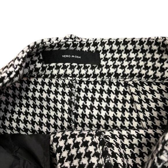 VERO MODA Harper Houndstooth A-Line Mini Skirt - Picture 5 of 10